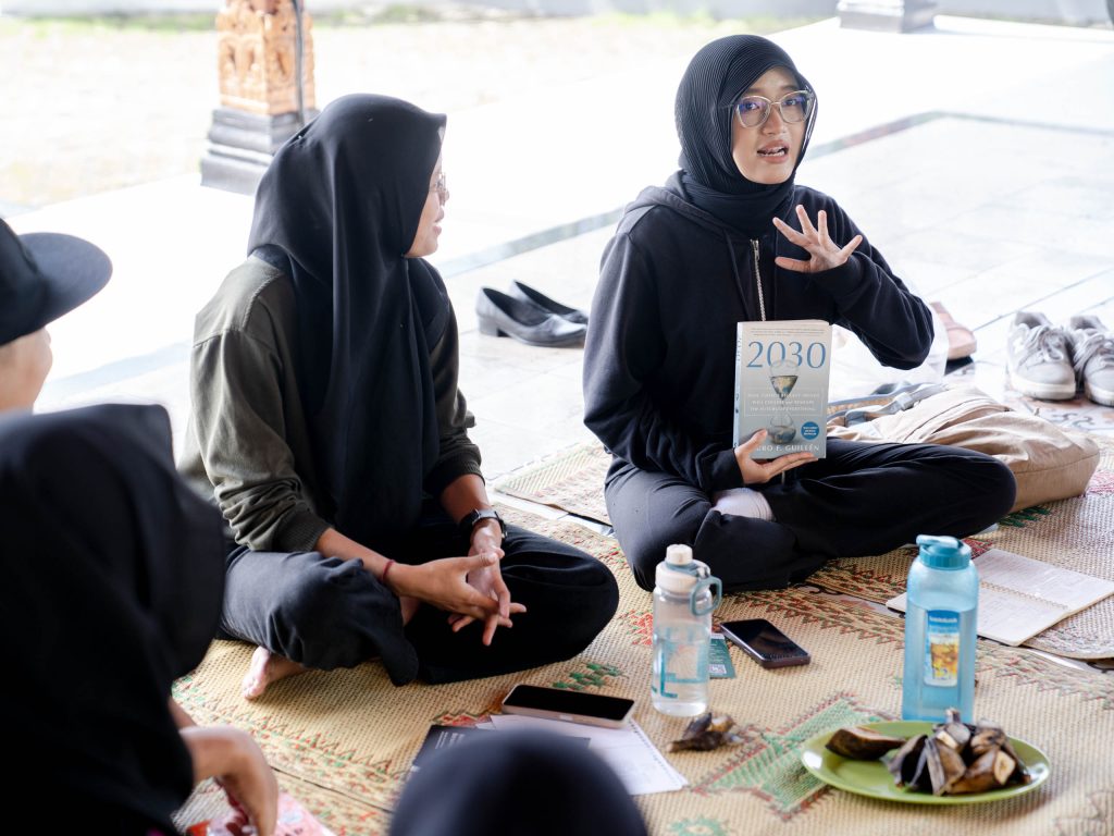 Klub Buku Laman Cerita